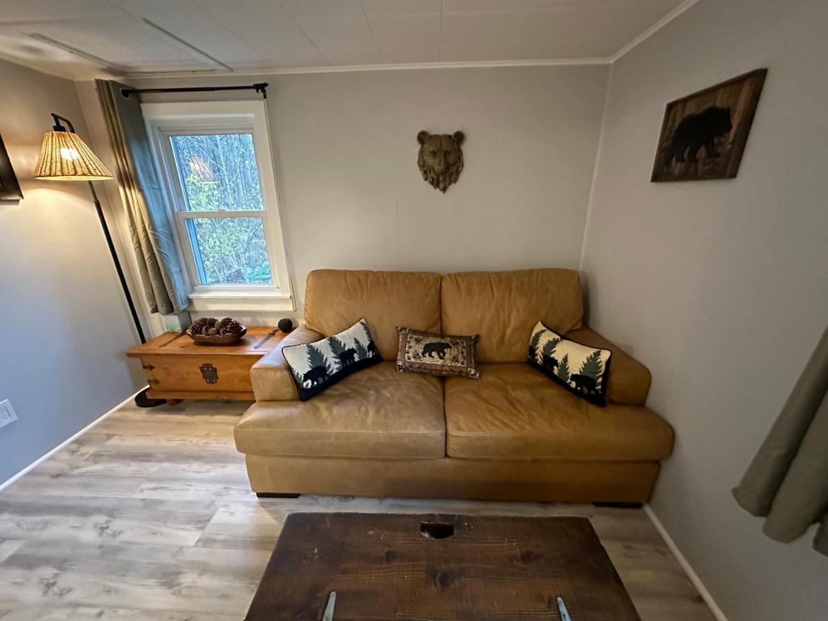 Escape To A Streamside Cabin In The Lower Catskills 워츠버러 외부 사진
